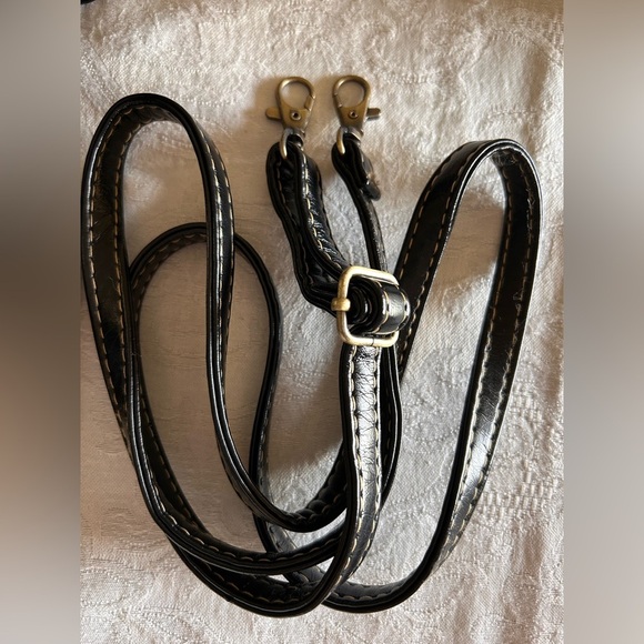 EUC Black Quilted Chain Bag - Picture 10 of 10